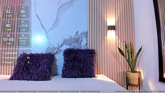 valentina lux online show from 02-06-25, 09:11