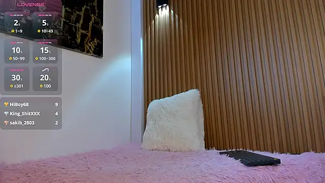 valentina lux online show from 03-17-25, 11:11