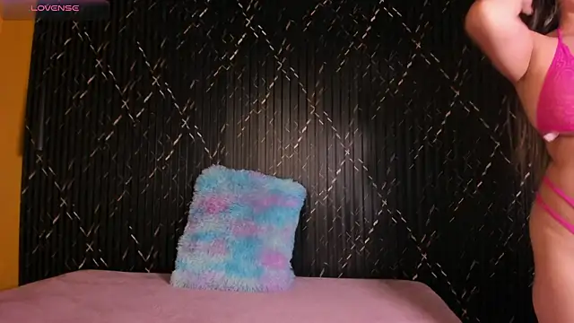 valentina lux online show from 10-01-25, 07:09