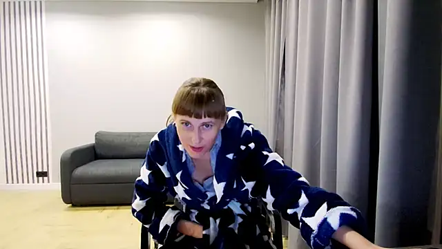 Daniella Lorente online show from 12-06-24, 01:29