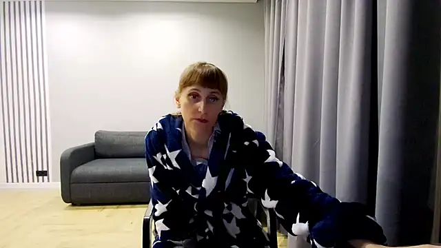 Daniella Lorente online show from 12-06-24, 04:36