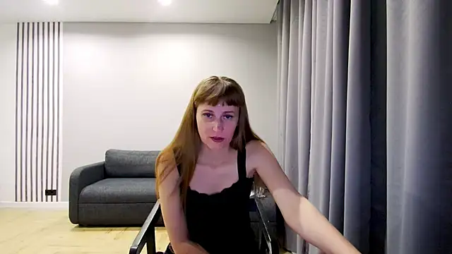 Daniella Lorente online show from 12-28-24, 12:15