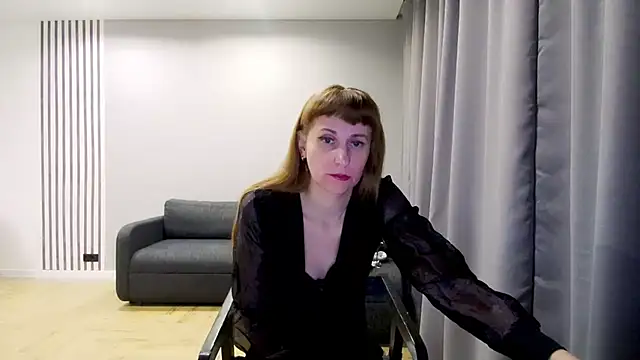 Daniella Lorente online show from 01-04-25, 12:59