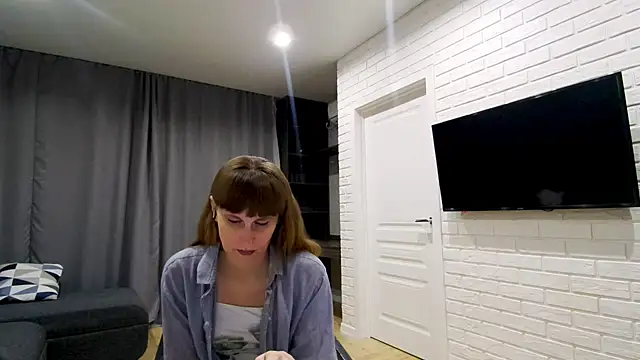 Daniella Lorente online show from 05-12-26, 09:12