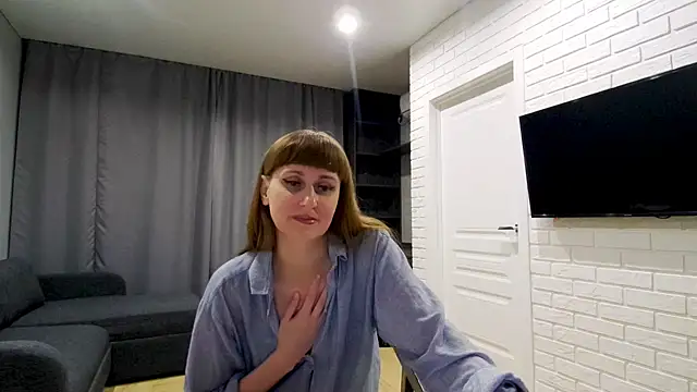 Daniella Lorente online show from 05-16-26, 12:07