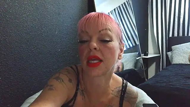 rileyraerhoads online show from 09-30-25, 05:07