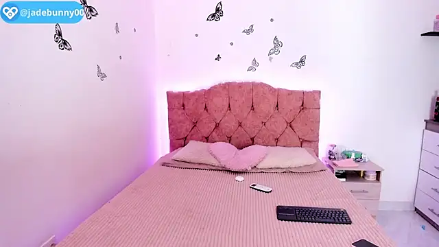 jade dakota   online show from 09-12-25, 06:52