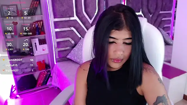 AliceWalker 11 online show from 03-14-25, 07:44