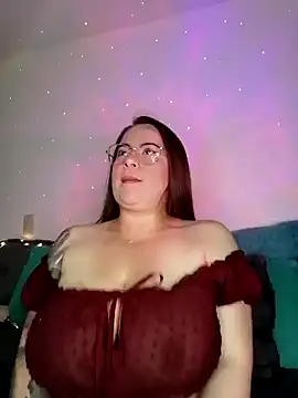 Snapshot of soofy__ chatting on 11-02-25, 02:30 soofy online show from 11-02-25, 02:30