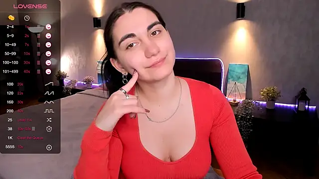 hannacheekss  online show from 02-12-25, 07:55