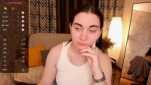 hannacheekss  online show from 02-14-25, 07:59