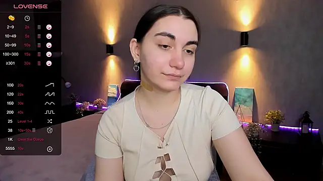 hannacheekss  online show from 02-28-25, 08:20