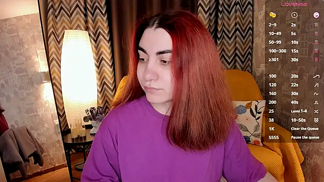 hannacheekss  online show from 02-07-26, 02:04