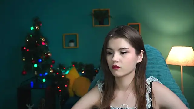 EvaThopson online show from 12-08-24, 03:13