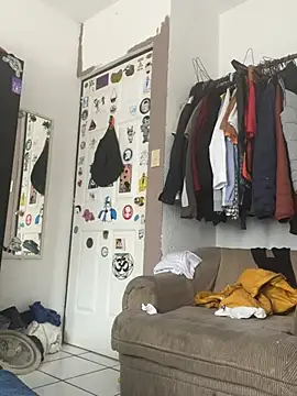 Snapshot of Hxnsovrgon chatting on 02-18-25, 08:47 Hxnsovrgon online show from 02-18-25, 08:47