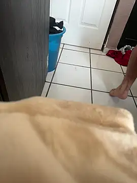 Snapshot of Hxnsovrgon chatting on 03-05-25, 06:56 Hxnsovrgon online show from 03-05-25, 06:56