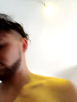 Snapshot of Hxnsovrgon chatting on 09-20-25, 08:21 Hxnsovrgon online show from 09-20-25, 08:21