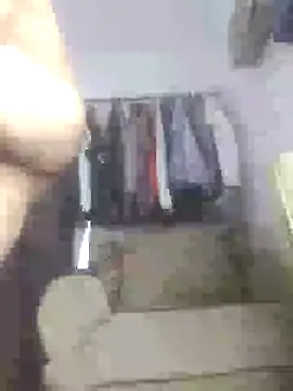 Snapshot of Hxnsovrgon chatting on 11-29-25, 12:24 Hxnsovrgon online show from 11-29-25, 12:24