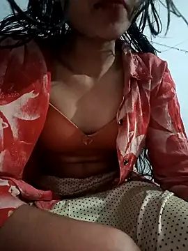 Snapshot of pikubaby chatting on 12-15-24, 09:42 pikubaby online show from 12-15-24, 09:42