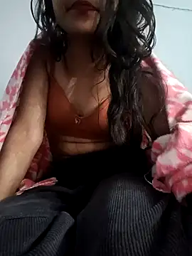 Snapshot of pikubaby chatting on 12-27-24, 09:32 pikubaby online show from 12-27-24, 09:32