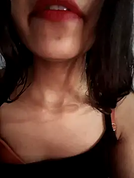 Snapshot of pikubaby chatting on 12-28-24, 08:58 pikubaby online show from 12-28-24, 08:58