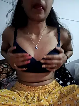 Snapshot of pikubaby chatting on 02-03-25, 10:00 pikubaby online show from 02-03-25, 10:00