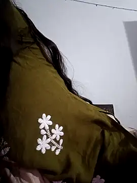 Snapshot of pikubaby chatting on 09-20-25, 07:15 pikubaby online show from 09-20-25, 07:15