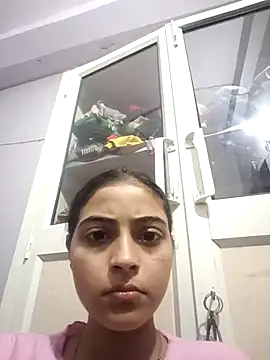 Snapshot of pikubaby chatting on 09-25-25, 06:55 pikubaby online show from 09-25-25, 06:55