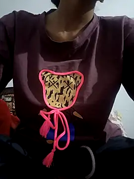 Snapshot of pikubaby chatting on 11-12-25, 08:30 pikubaby online show from 11-12-25, 08:30