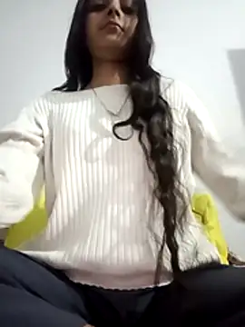 Snapshot of pikubaby chatting on 11-16-25, 07:08 pikubaby online show from 11-16-25, 07:08