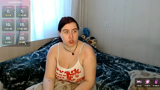 Snapshot of BettyandRich_ chatting on 01-06-25, 07:52 BettyandRich  online show from 01-06-25, 07:52
