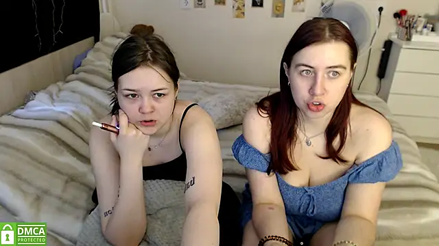 Snapshot of BettyandRich_ chatting on 05-17-26, 09:38 BettyandRich online show from 05-17-26, 09:38