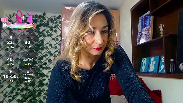 Madam dali online show from 11-06-25, 01:12