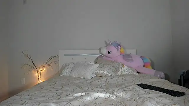 marianaferrero online show from 12-31-24, 03:42