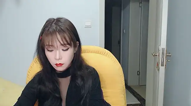 SuSushi728 online show from 03-02-25, 03:37