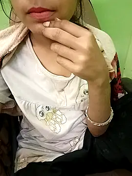 Snapshot of EACH_555 chatting on 12-02-25, 01:50 EACH 555 online show from 12-02-25, 01:50