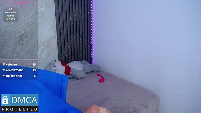 SolBeaumont1 online show from 02-10-25, 07:49