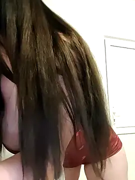 leeya lee online show from 02-17-25, 06:26