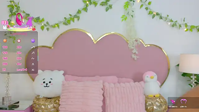 NahiaraReina online show from 10-11-25, 01:42