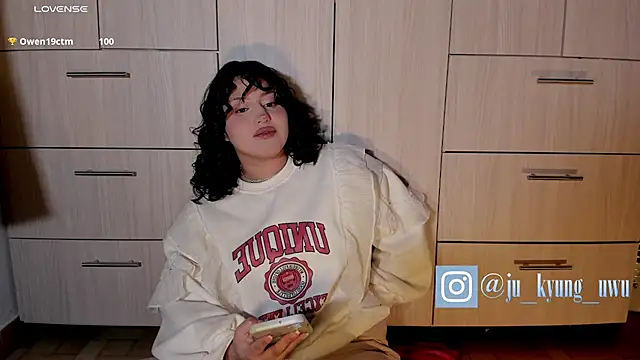 Ju Kyung online show from 01-05-25, 12:52