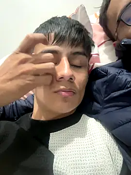 Snapshot of The__Rodriguez chatting on 12-05-25, 03:26 The Rodriguez online show from 12-05-25, 03:26