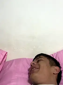 Snapshot of The__Rodriguez chatting on 12-14-25, 11:04 The Rodriguez online show from 12-14-25, 11:04