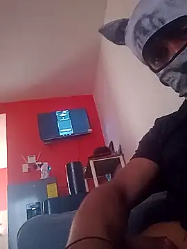 Snapshot of raiu1257 chatting on 12-25-24, 10:37 raiu1257 online show from 12-25-24, 10:37