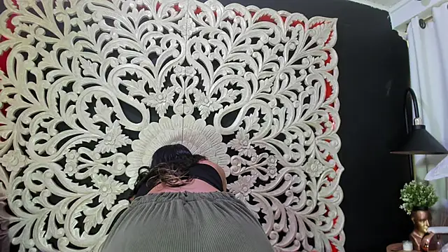 Mindy sweety online show from 12-22-25, 12:02