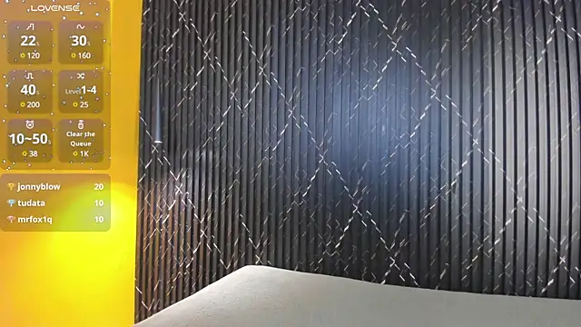 Snapshot of Lil_eva2 chatting on 03-20-25, 10:51 Lil eva2 online show from 03-20-25, 10:51