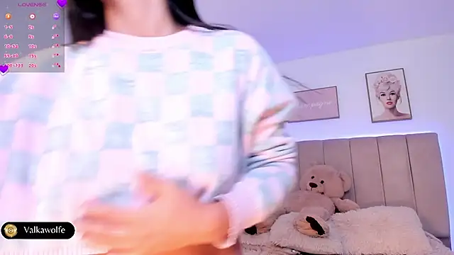 valka wolfe online show from 01-25-25, 12:17