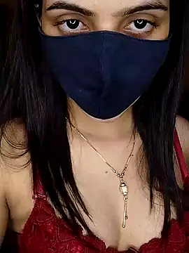 Snapshot of Black_baby chatting on 12-08-24, 05:55 Black baby online show from 12-08-24, 05:55