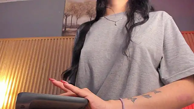 lana dol online show from 10-28-25, 01:58