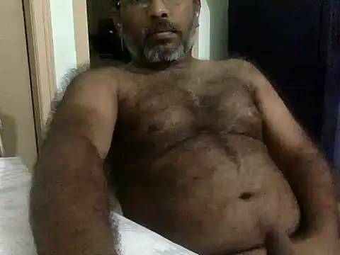 i am very hot 4u online show from 05-19-26, 06:47