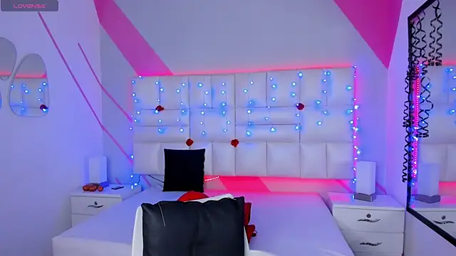 Snapshot of Salome_rouse1 chatting on 01-16-25, 09:19 Salome rouse1 online show from 01-16-25, 09:19